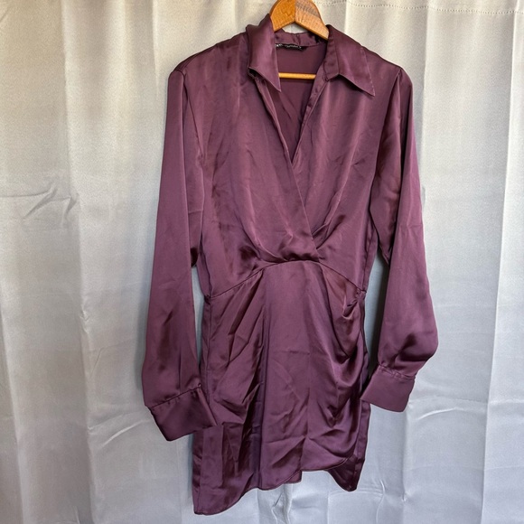 Elegant Purple Women's Satin Wrap Dress Zara Size Small Long Sleeve Mini - Picture 2 of 9